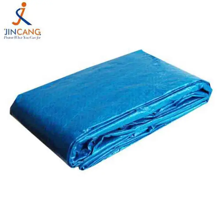 Rectangular stagnum operimentum super terram stagnis